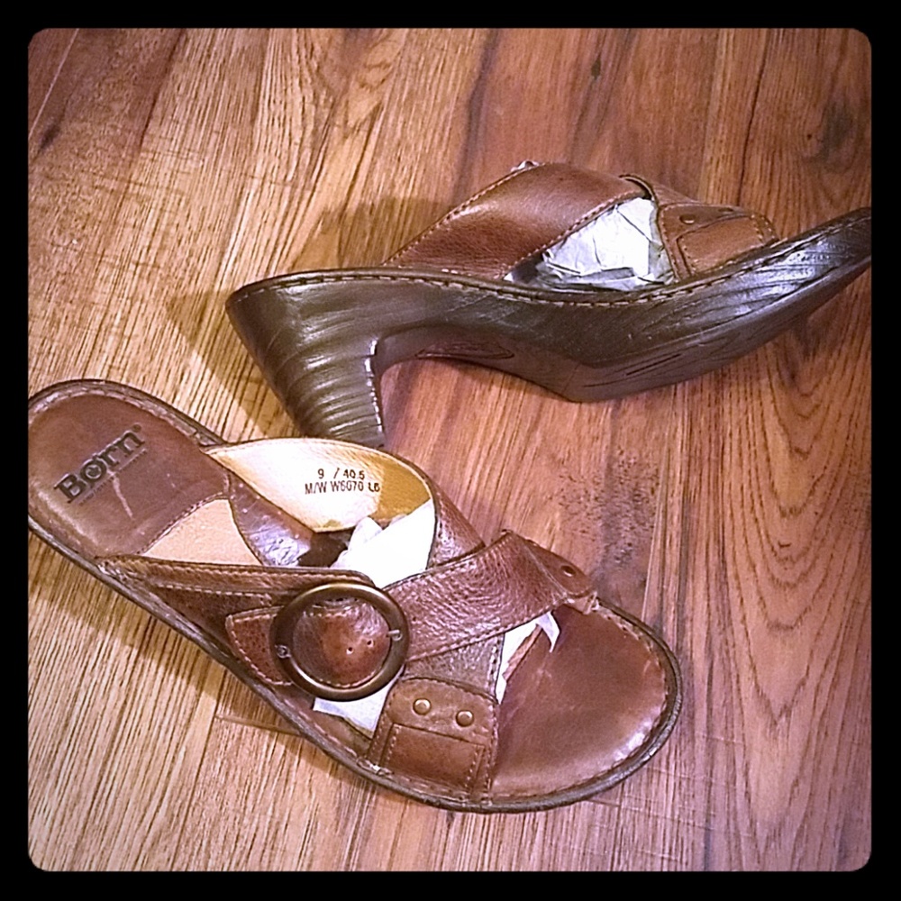 Like New! BØRN Slip-on Sandals